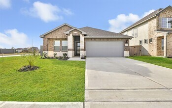 Building Photo - 18903 Austin Ridge Dr