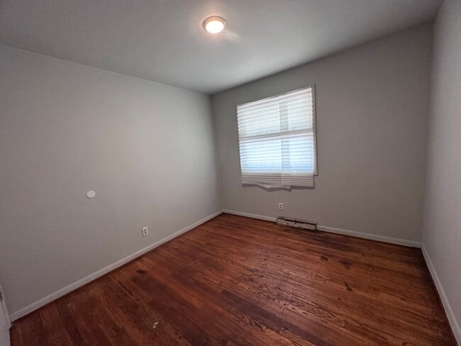 Building Photo - 101 Virginia-N