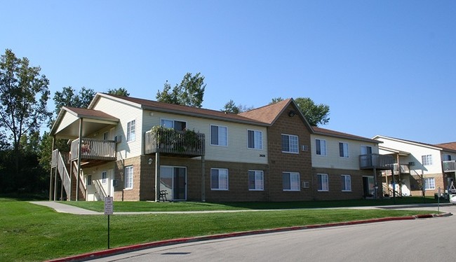 Primary Photo - Arbor Glen Apartments