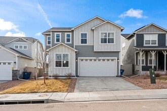 Building Photo - 5204 Roundhouse Dr