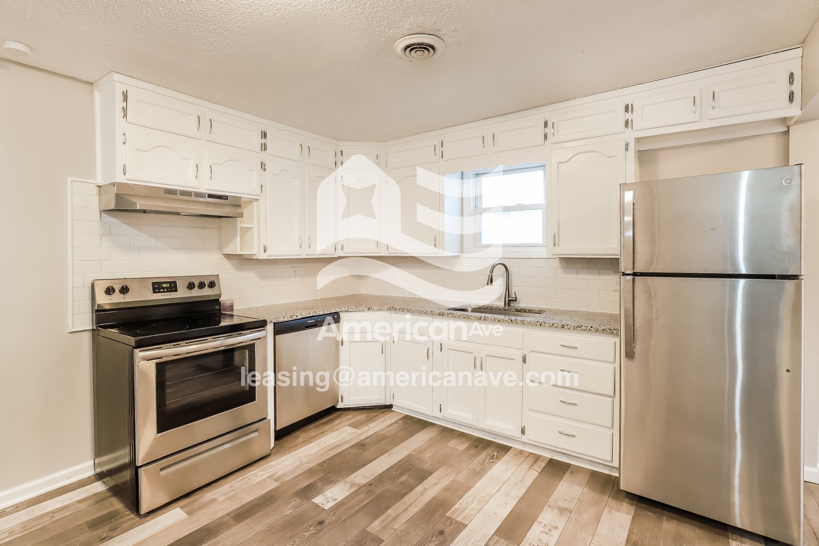 Building Photo - 5220 NE 46th Terrace