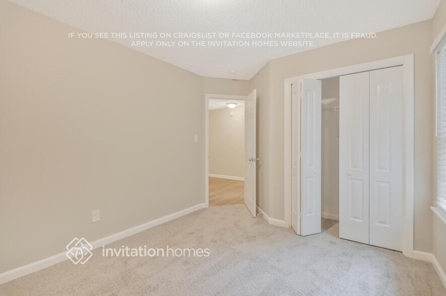 Building Photo - 1446 Chapel Hill Ln SW