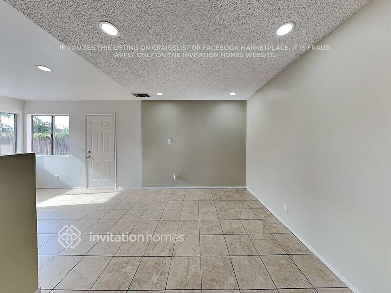 Building Photo - 9702 Forest Ave