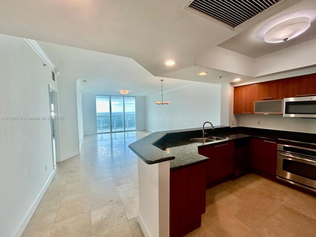 Primary Photo - 15051 Royal Oaks Ln