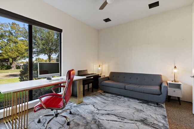 Building Photo - 4156 S Better Dr