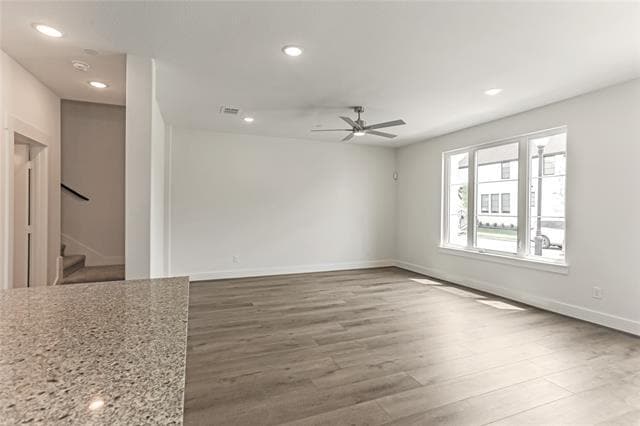 Building Photo - 7725 Reis Ln