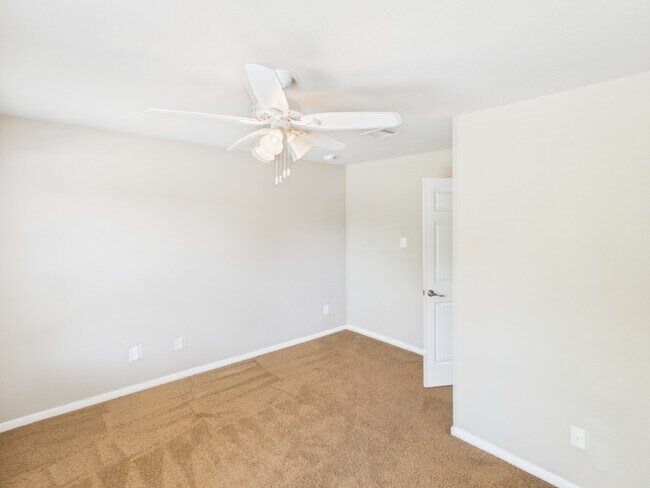 Building Photo - 17143 Deaton Mill Dr