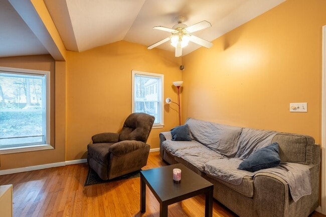 Building Photo - 22 Nickerson Ave