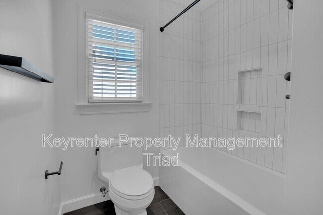 Building Photo - 5417 Cragganmore Dr