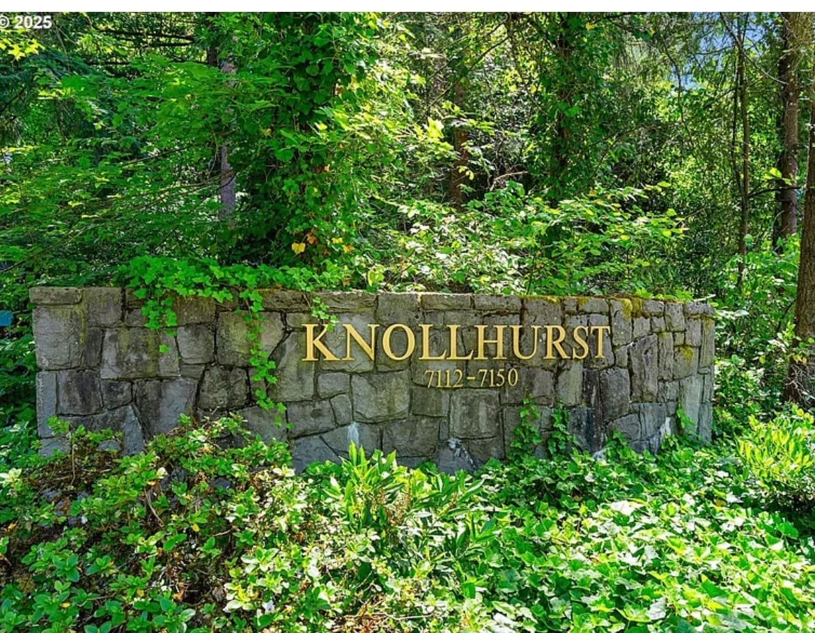 Building Photo - 7116 SW Murray Blvd