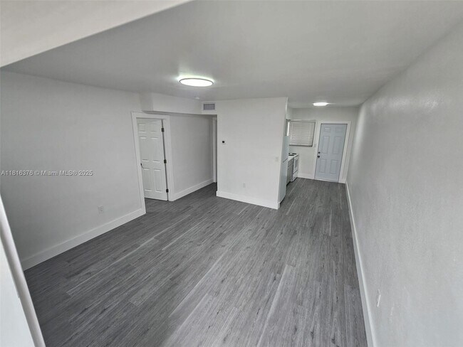 Building Photo - 1020 Opa-locka Blvd