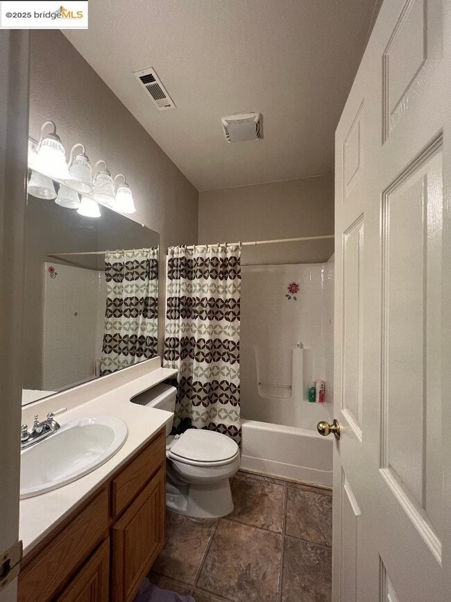 Building Photo - 2352 Whitetail Dr