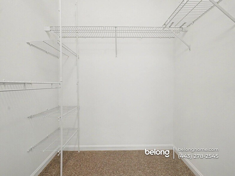 Building Photo - 28 Bronco Ct