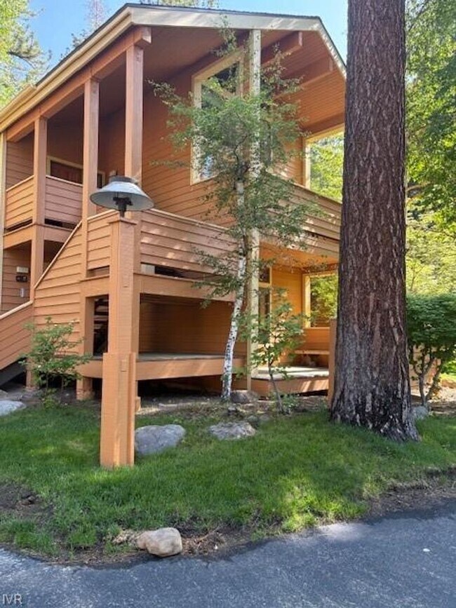 Building Photo - McCloud 2 bedroom