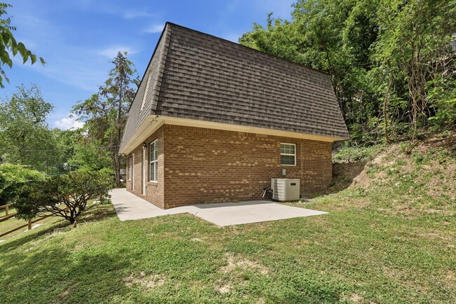 Building Photo - 740-742 Marley Way
