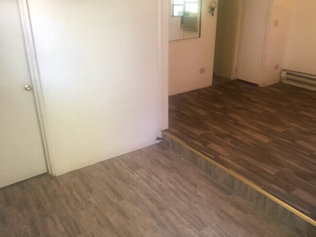 Building Photo - Old Number Six Hwy