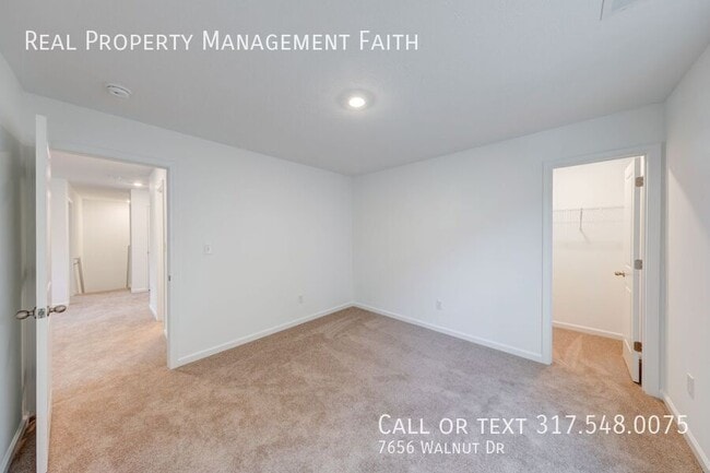 Building Photo - 7656 Walnut Dr