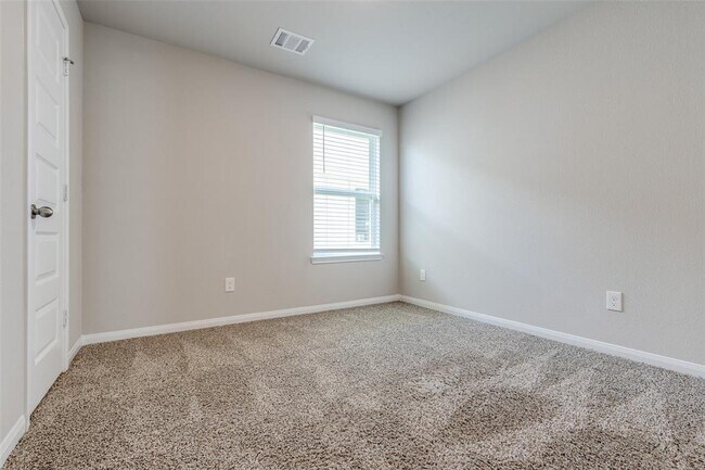 Building Photo - 13840 Green Heron Way