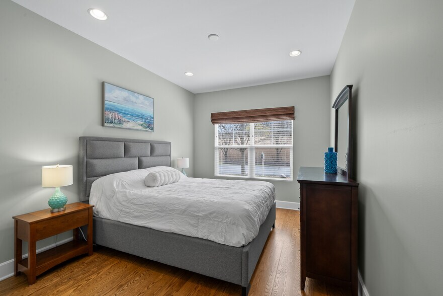Building Photo - 501 Abbey Ridge Ct
