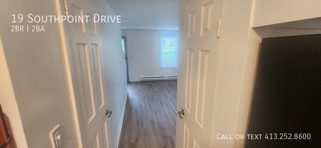 Building Photo - 19 Southpoint Dr