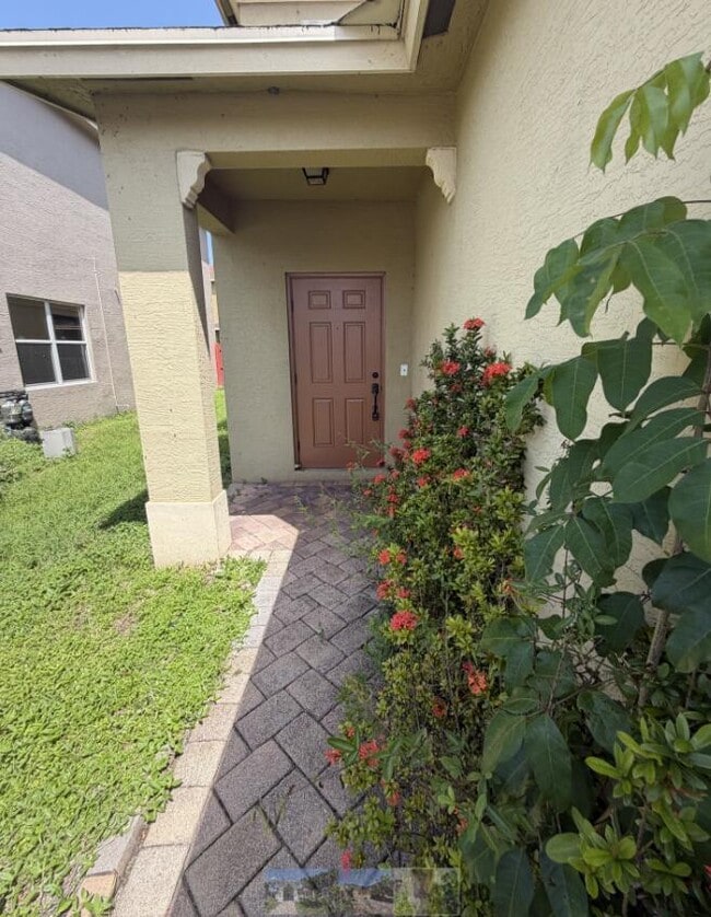 Building Photo - 9322 Treasure Coast St