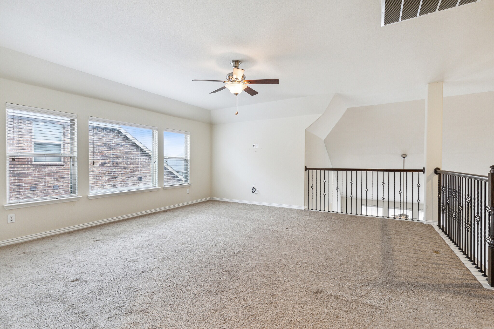 Building Photo - 6308 Meandering Creek Dr