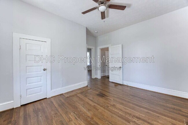 Building Photo - 3120 Pierpont Ave