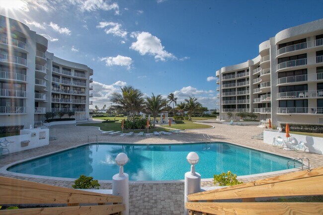 Building Photo - 3360 S Ocean Blvd