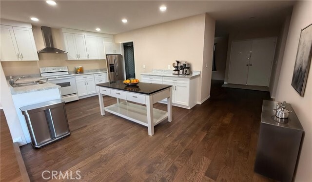 Building Photo - 10720 Andy St