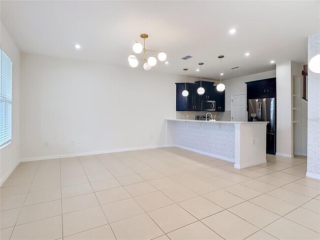 Building Photo - 2437 Varenna Loop