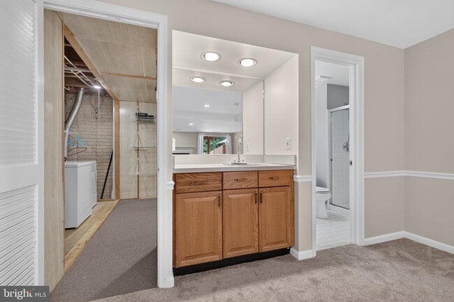 Building Photo - 7259 Worsley Way