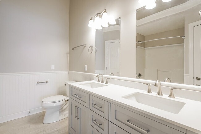 Building Photo - 7819 Ellen Dr