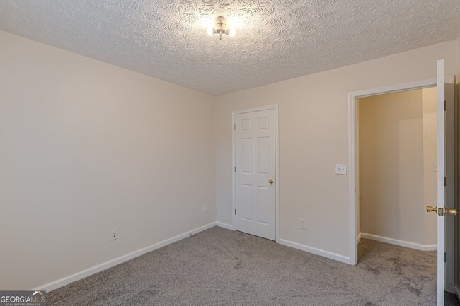 Building Photo - 3757 Harvest Dr