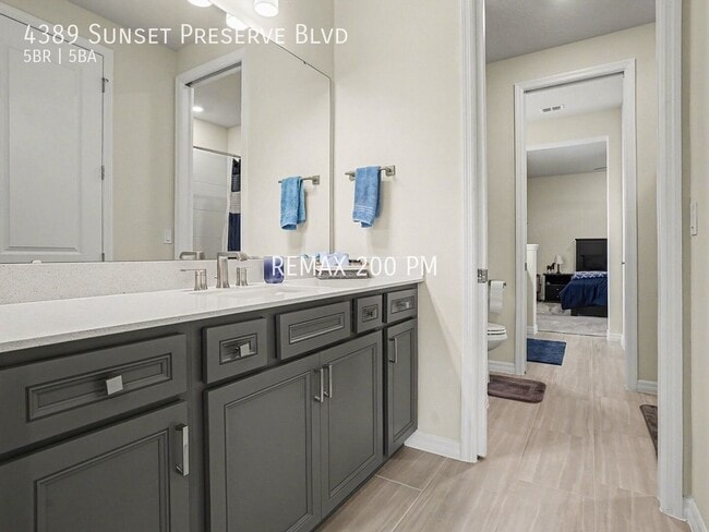 Building Photo - 4389 Sunset Preserve Blvd
