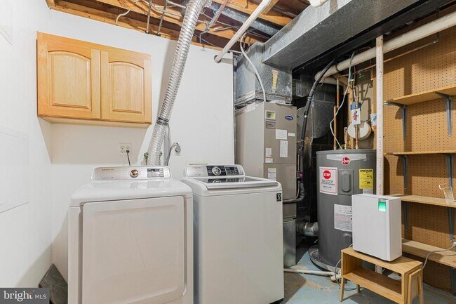 Building Photo - 7907 Pebble Brook Ct