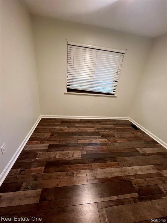 Building Photo - 5647 Perrytown Dr