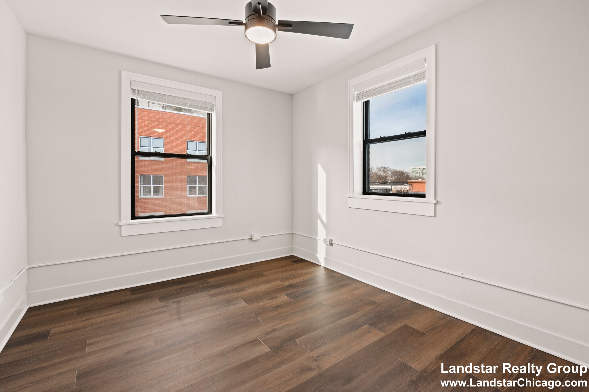 Building Photo - 1241 Chicago Ave