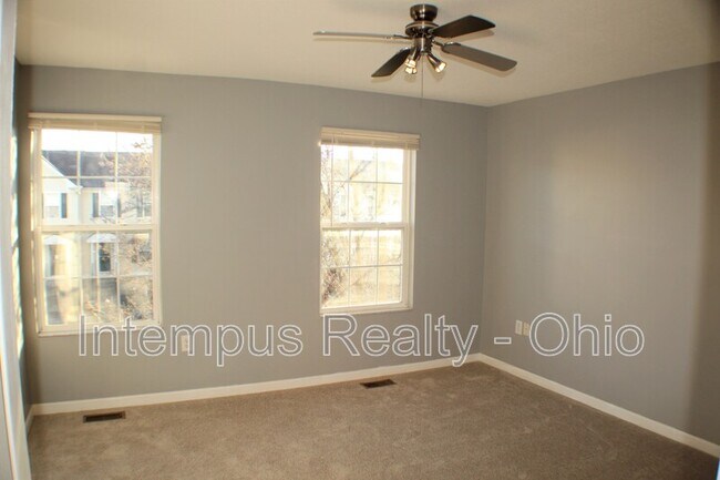 Building Photo - 6522 Crab Apple Dr