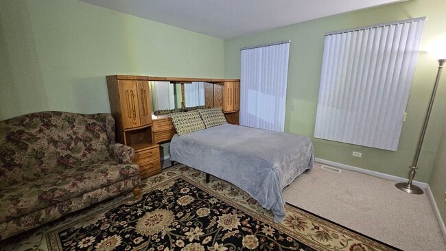 Building Photo - 1925 Danube Way