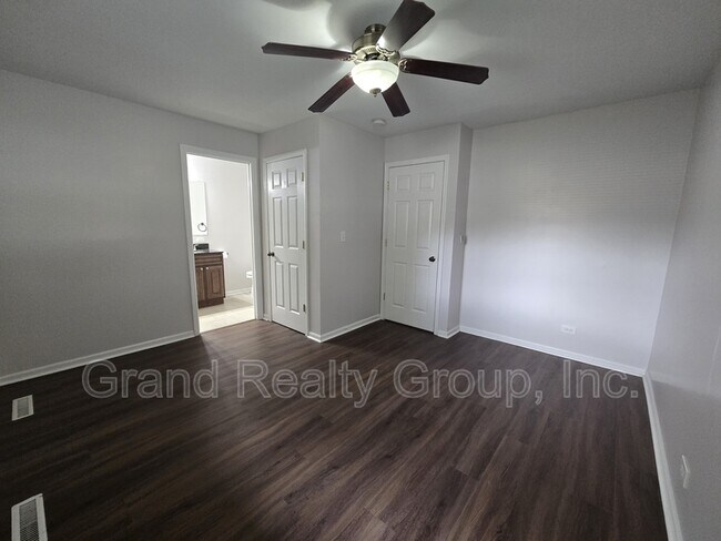 Building Photo - 18660 Pamela Pl