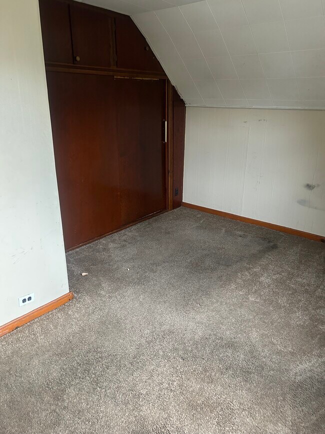 Building Photo - 35 Salem St