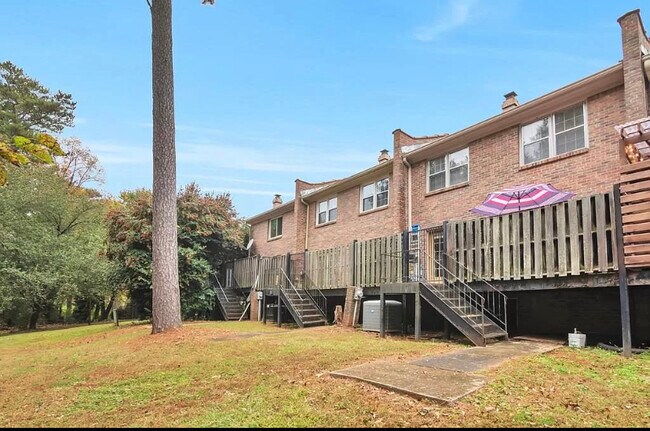 Building Photo - 103 Glen Acres Ct