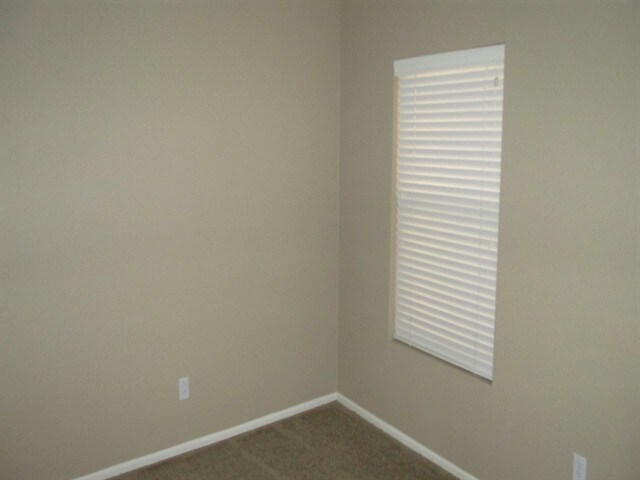 Building Photo - 2567 W Amber Sun Dr