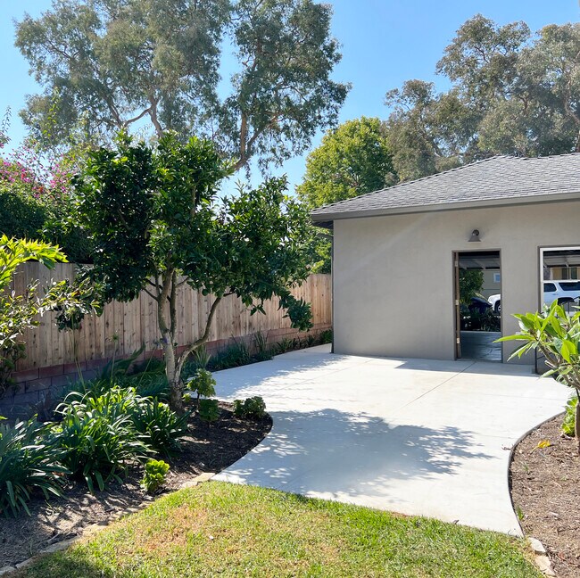 Building Photo - 144 San Rafael Ave