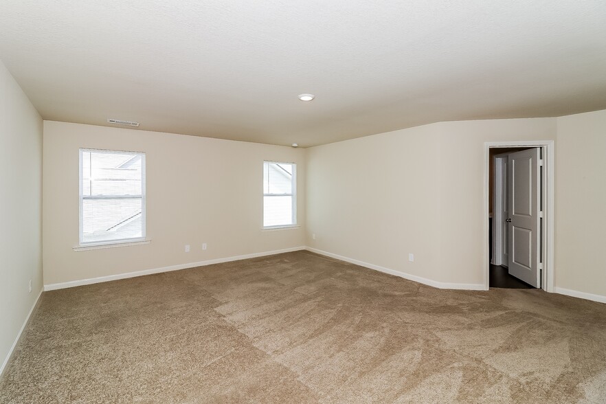 Building Photo - 149 Innis Brk Cir