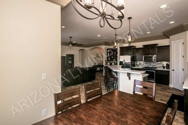 Building Photo - 4080 Vagabond Dr