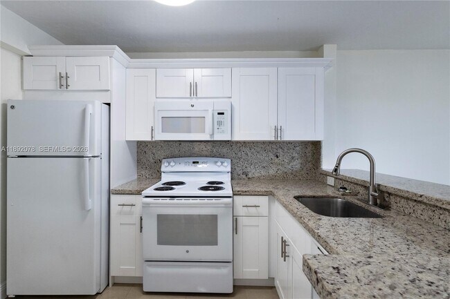 Building Photo - 8305 SW 72nd Ave