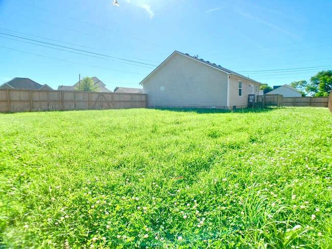 Building Photo - 118 N Cavalcade Cir