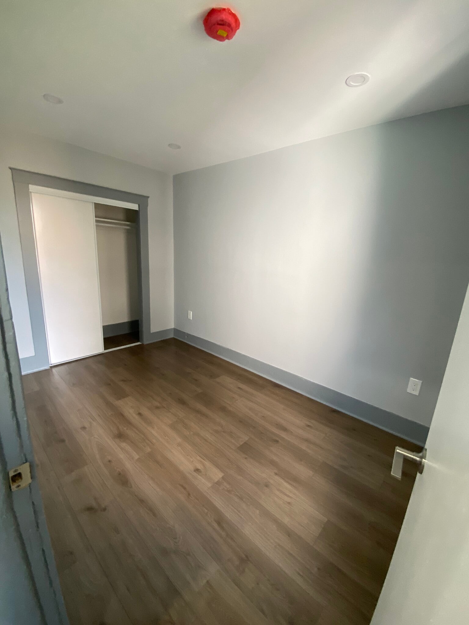 Building Photo - 170 Putnam St