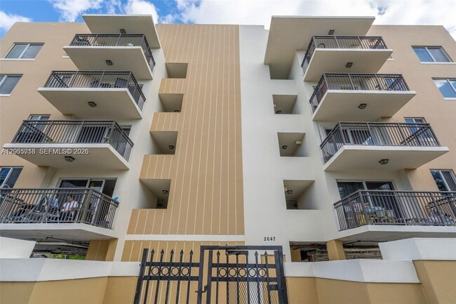 Building Photo - 2647 NW 25th Ave